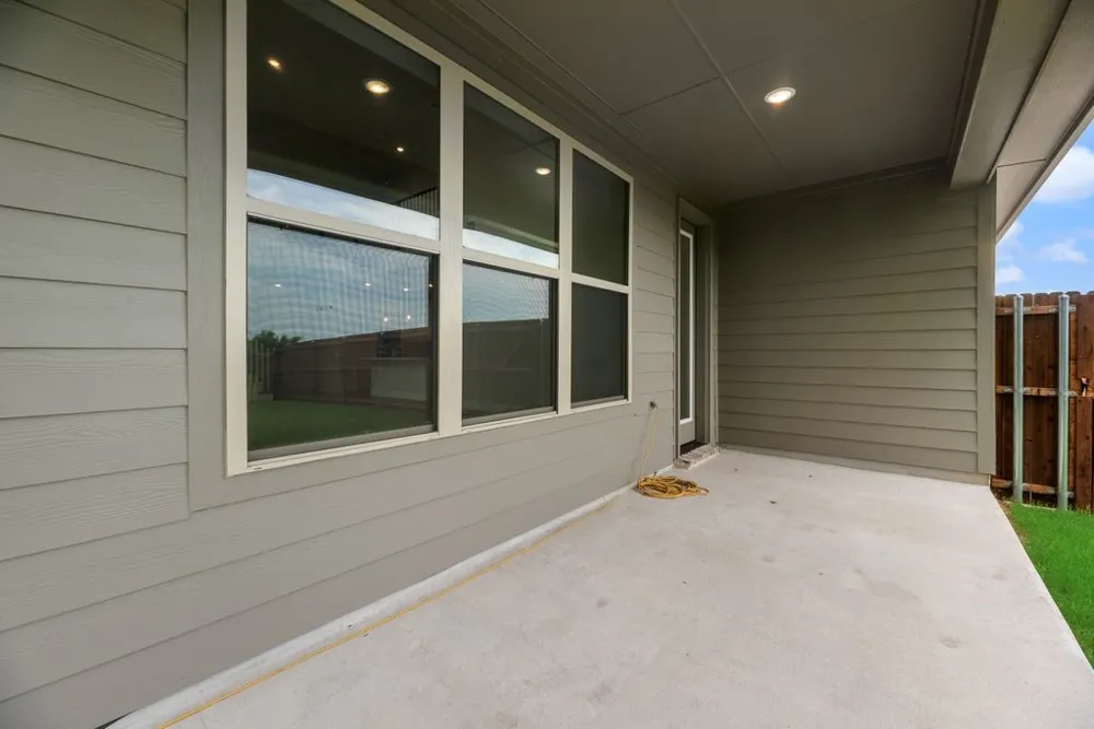 1080 Birdie Street Gunter, TX 75058