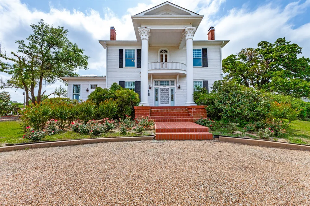 515 S Lamar Street Eastland, TX 76448