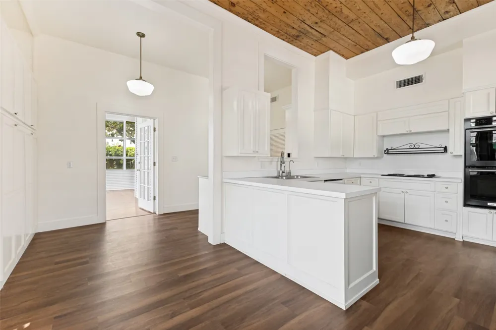 515 S Lamar Street Eastland, TX 76448