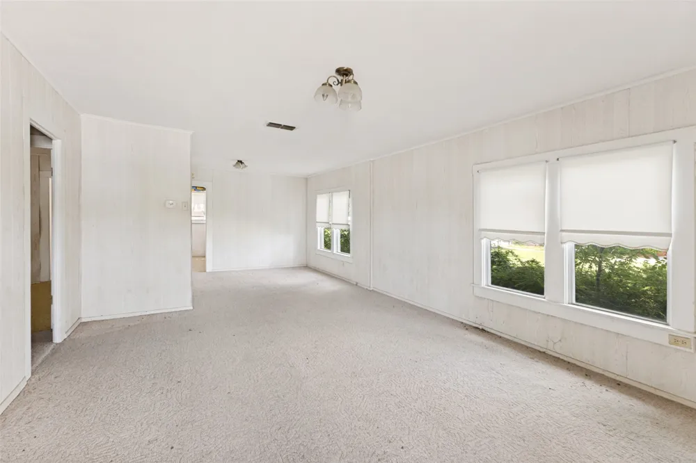 515 S Lamar Street Eastland, TX 76448