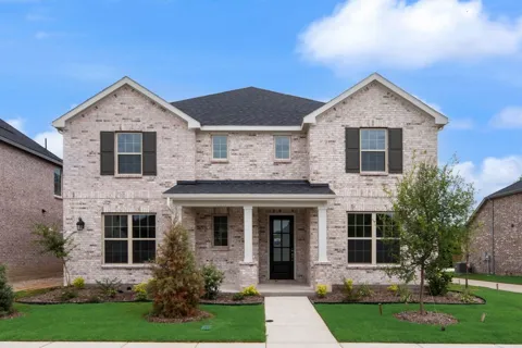 1070 Birdie Street