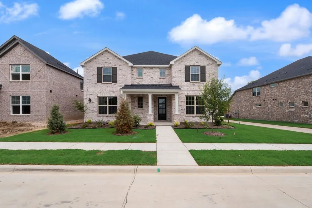 1070 Birdie Street Gunter, TX 75058