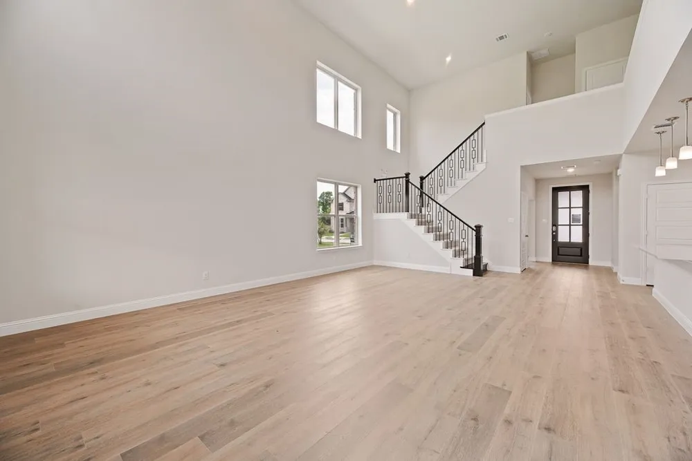 1070 Birdie Street Gunter, TX 75058