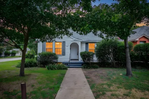3148 Rogers Avenue #3