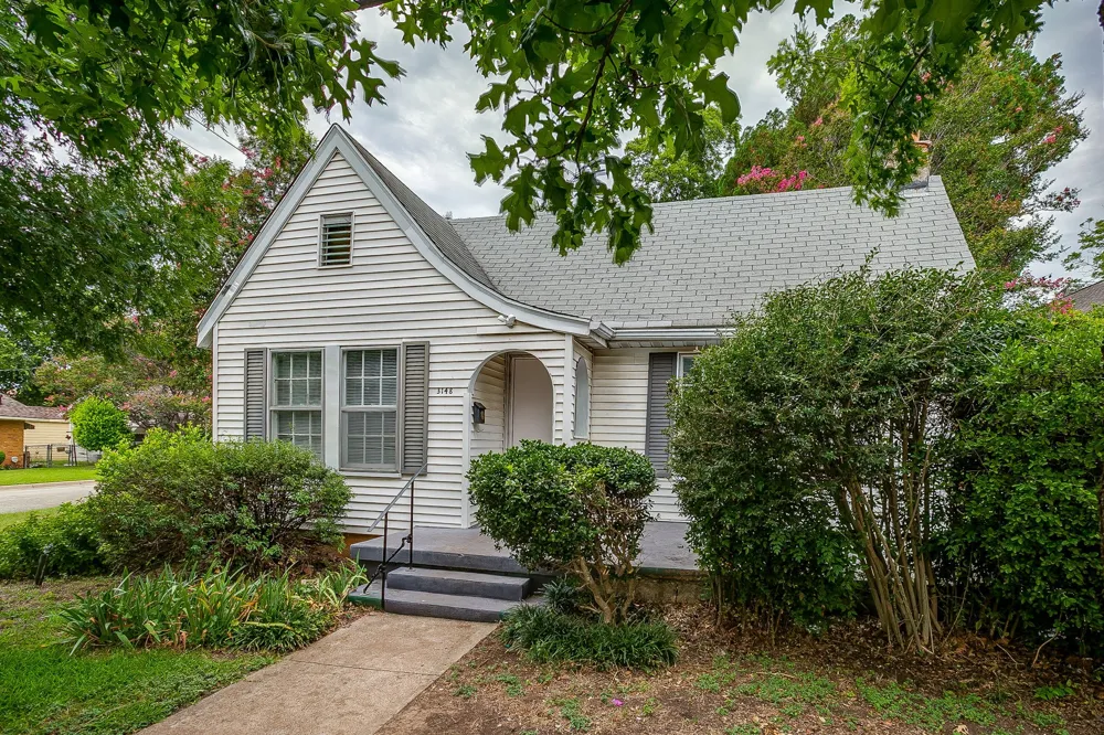 3148 Rogers Avenue #3 Fort Worth, TX 76109