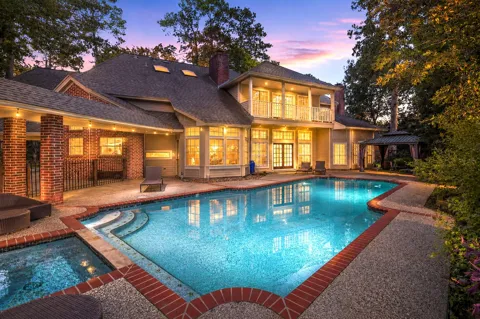 5230 Wincroft Court
