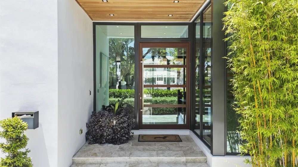 2863 NE 27th Street Fort Lauderdale, FL 33306