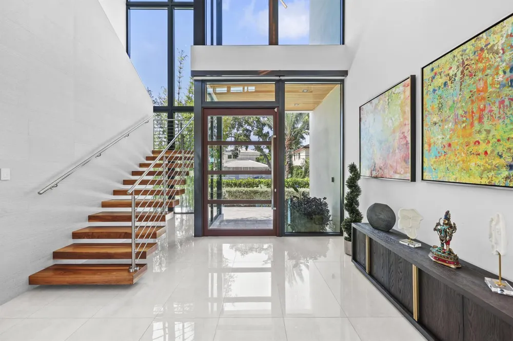 2863 NE 27th Street Fort Lauderdale, FL 33306