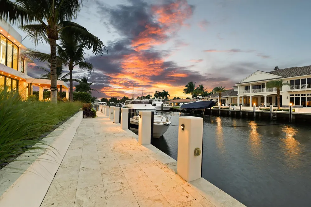 2863 NE 27th Street Fort Lauderdale, FL 33306