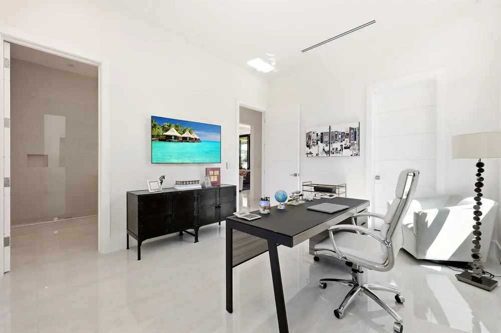 2863 NE 27th Street Fort Lauderdale, FL 33306