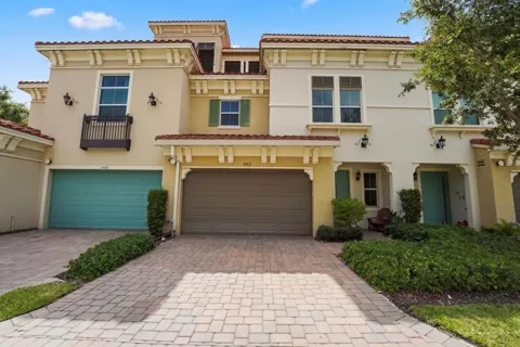3162 NW 124th Way