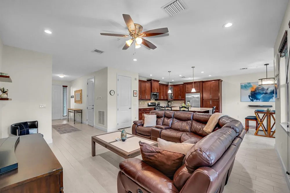 3162 NW 124th Way Sunrise, FL 33323