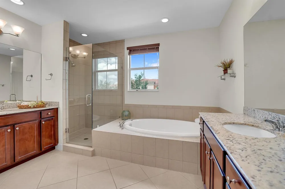 3162 NW 124th Way Sunrise, FL 33323