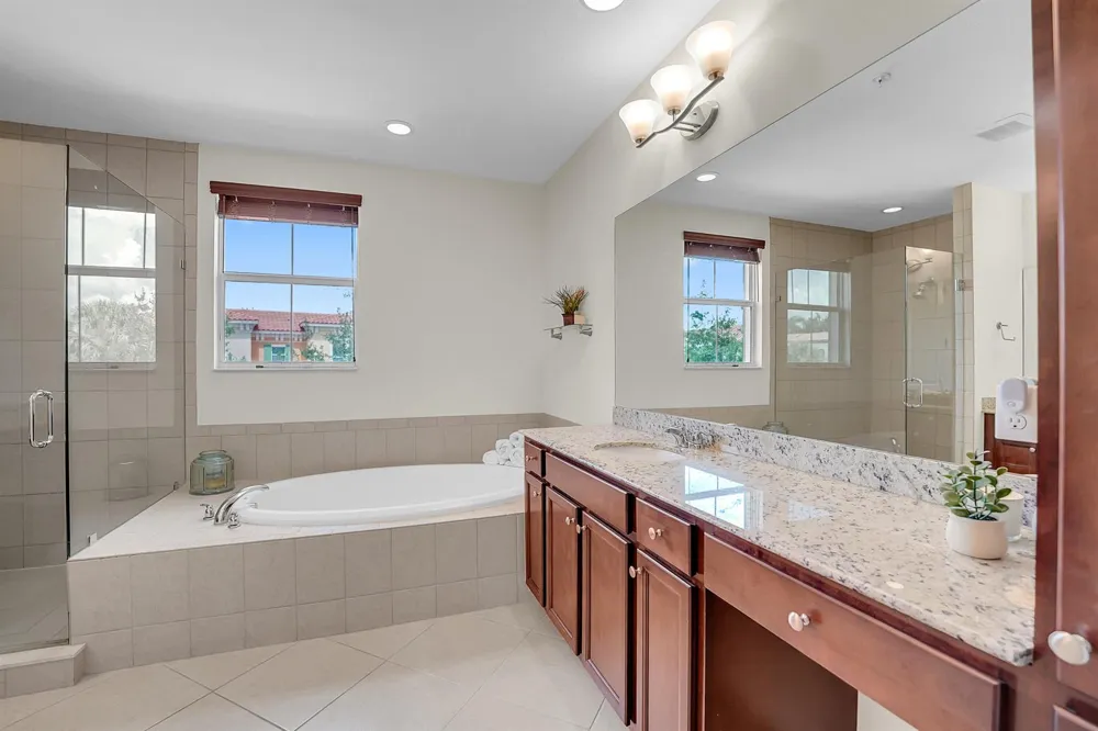 3162 NW 124th Way Sunrise, FL 33323