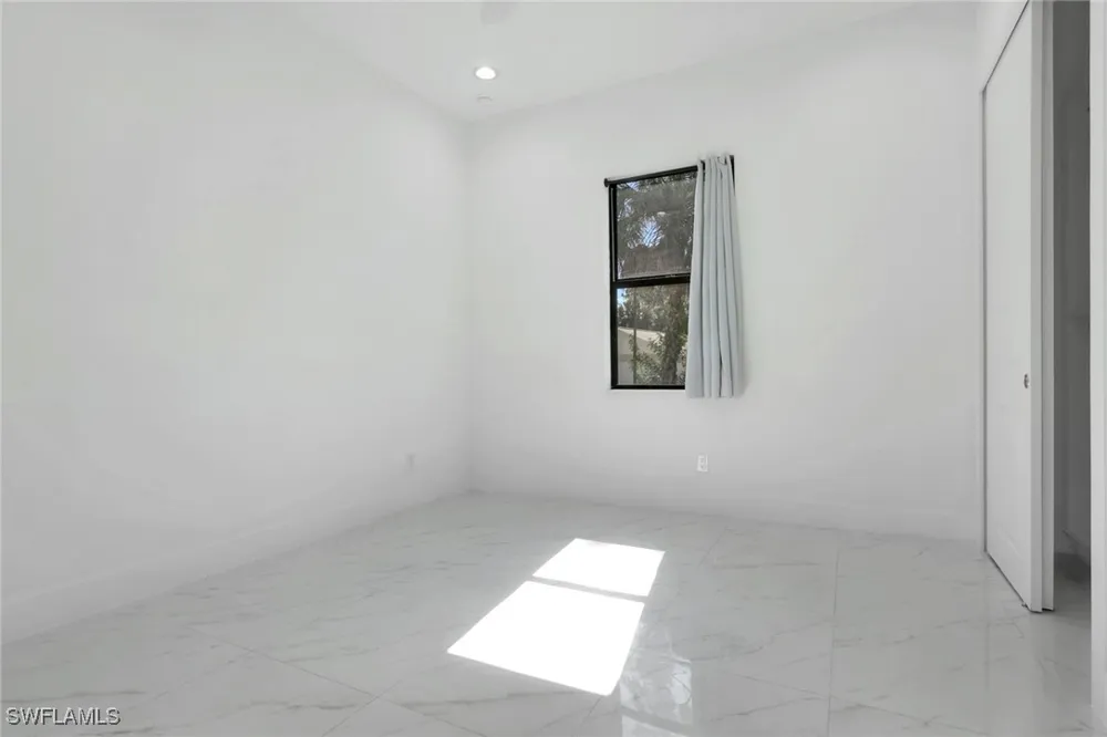 9th Street SW Naples, FL 34117