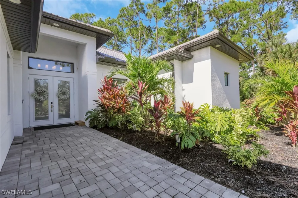 9th Street SW Naples, FL 34117
