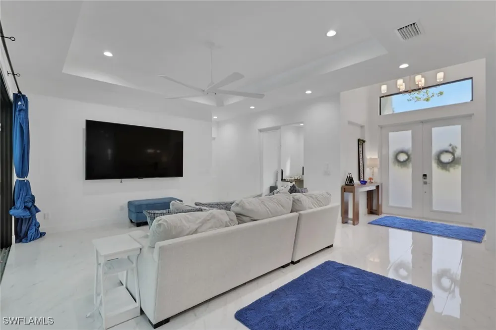 9th Street SW Naples, FL 34117