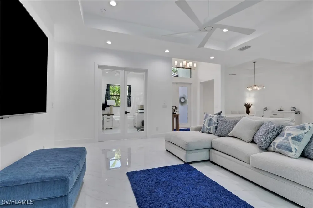 9th Street SW Naples, FL 34117