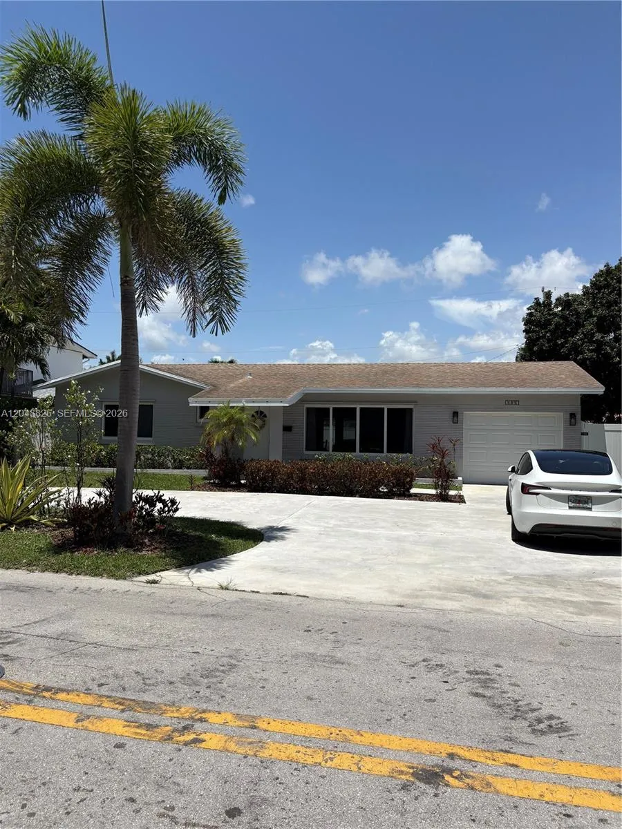 3397 NE 20th Ave Oakland Park, FL 33306