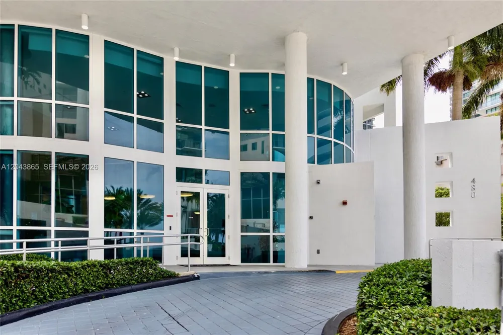 480 NE 30th St #1507 Miami, FL 33137
