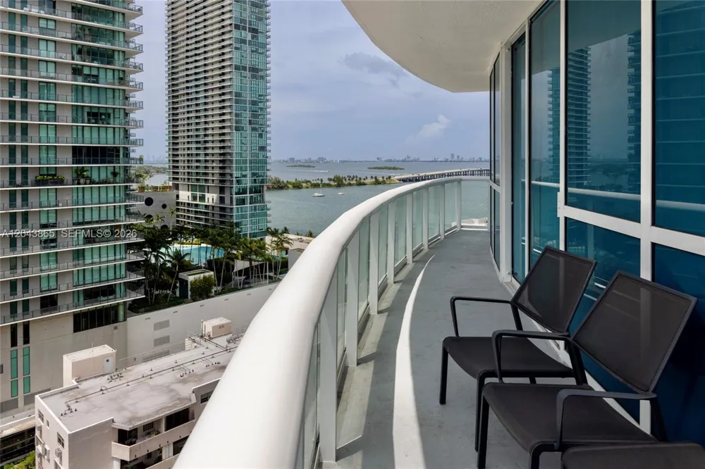 480 NE 30th St #1507 Miami, FL 33137