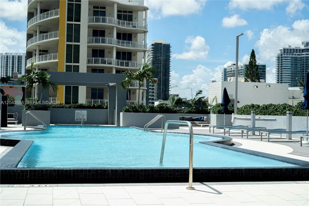 480 NE 30th St #1507 Miami, FL 33137