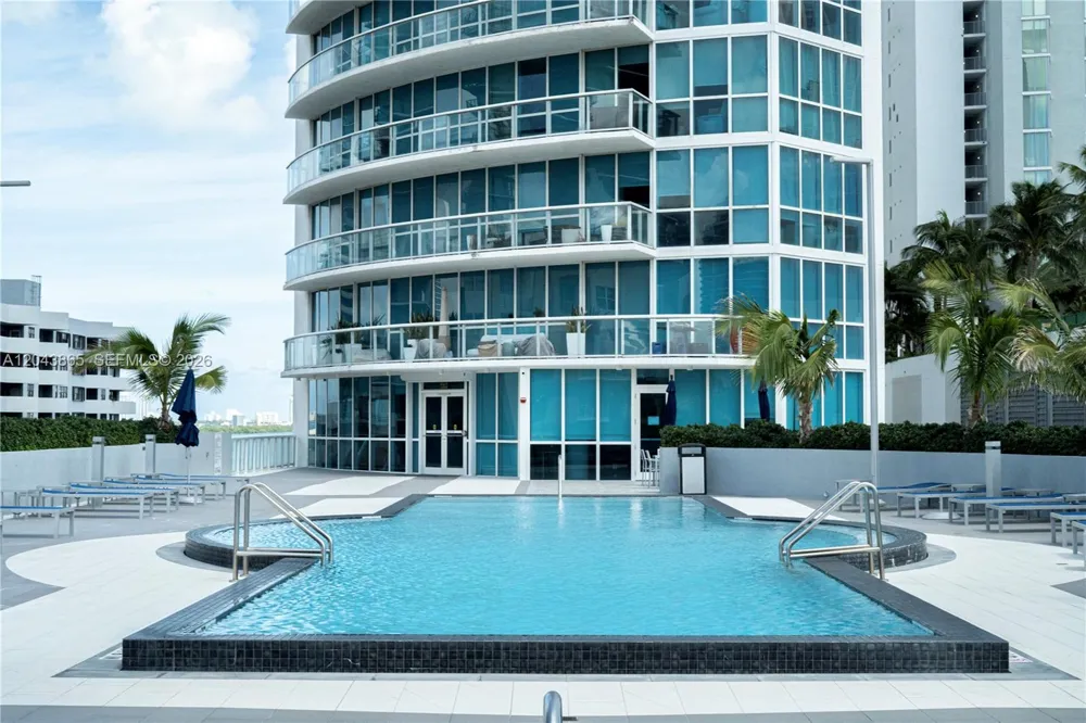 480 NE 30th St #1507 Miami, FL 33137