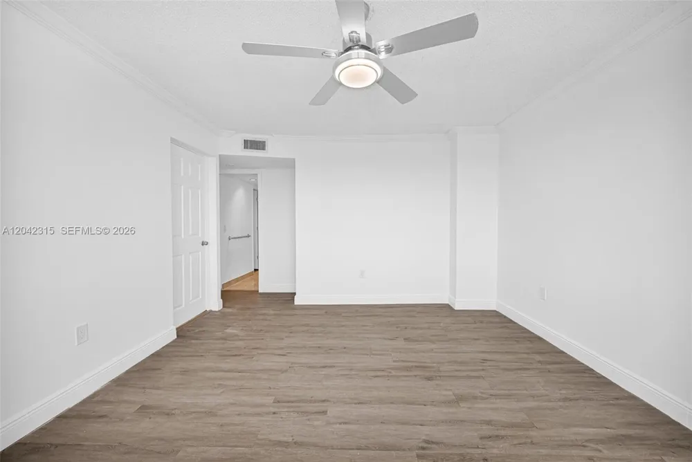 2750 NE 183rd St #2410 Aventura, FL 33160