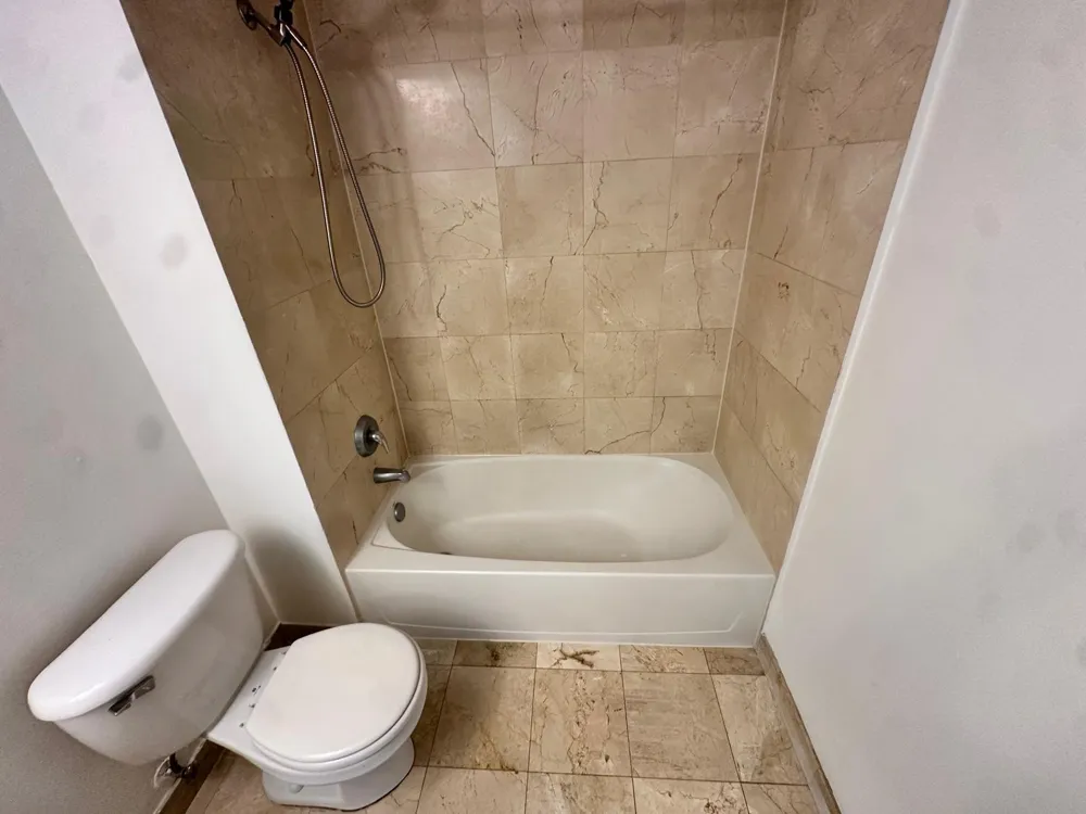 2101 Brickell Avenue #808 Miami, FL 33129