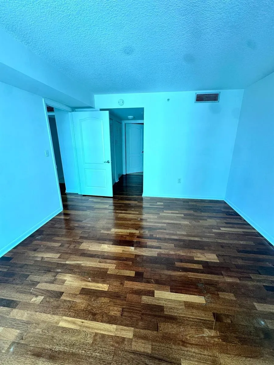 2101 Brickell Avenue #808 Miami, FL 33129