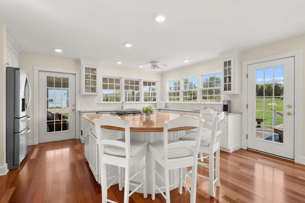 449 S Skyview Drive Oshtemo Charter Township, MI 49009