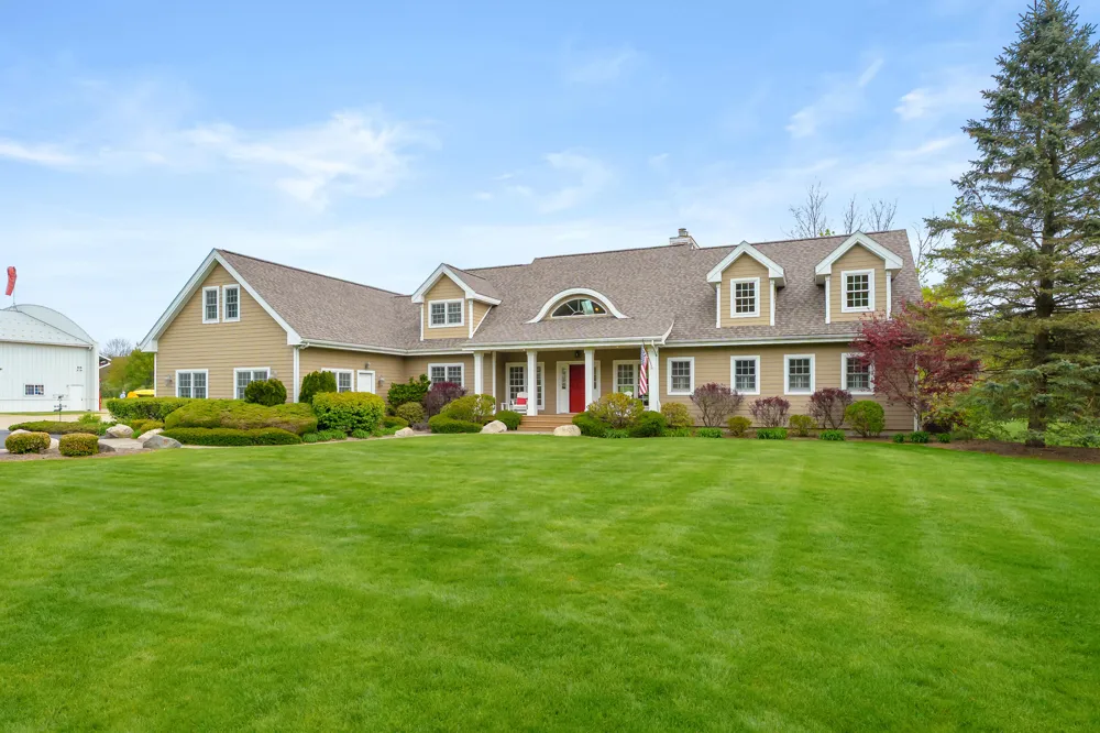 449 S Skyview Drive Oshtemo Charter Township, MI 49009