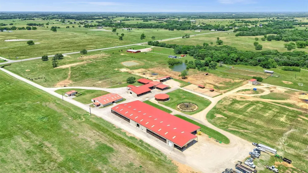 20910 US Highway 377 Whitesboro, TX 76273