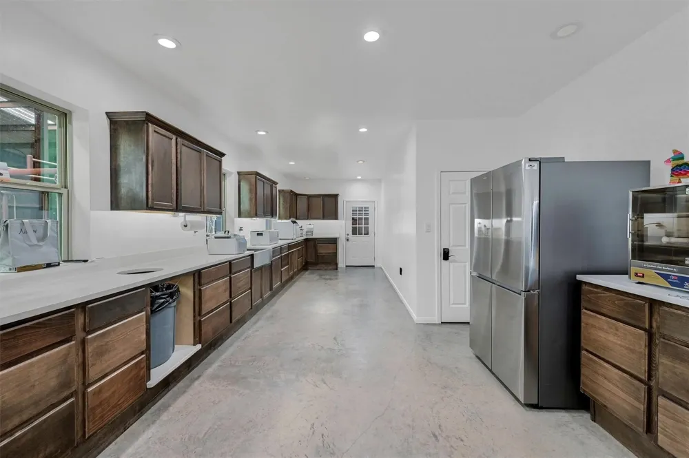 20910 US Highway 377 Whitesboro, TX 76273
