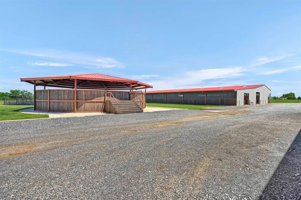 20910 US Highway 377 Whitesboro, TX 76273