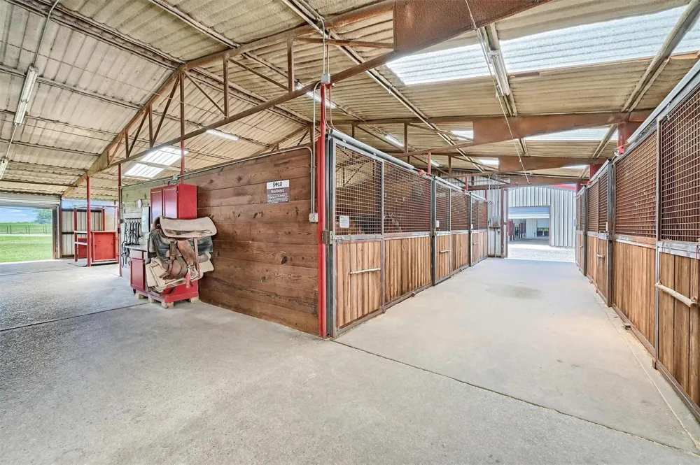 20910 US Highway 377 Whitesboro, TX 76273