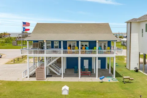 998 Austin Drive