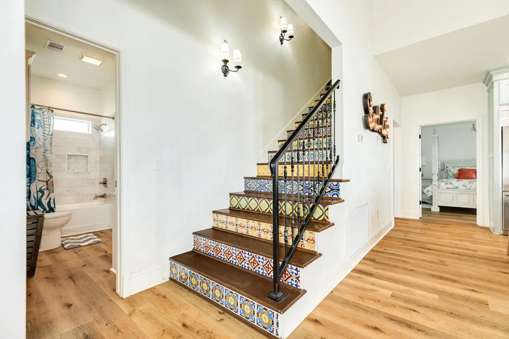 998 Austin Drive Gilchrist, TX 77617