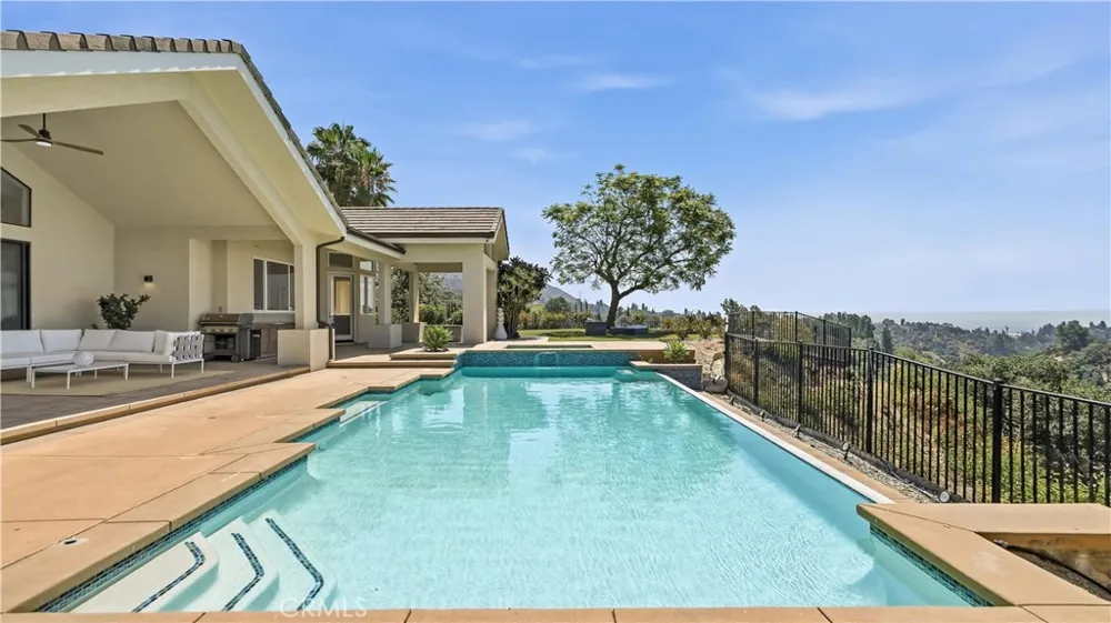 417 Long Canyon Bradbury, CA 91008