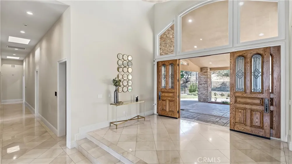 417 Long Canyon Bradbury, CA 91008