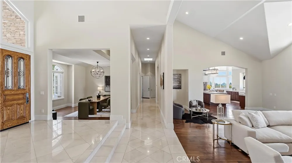 417 Long Canyon Bradbury, CA 91008