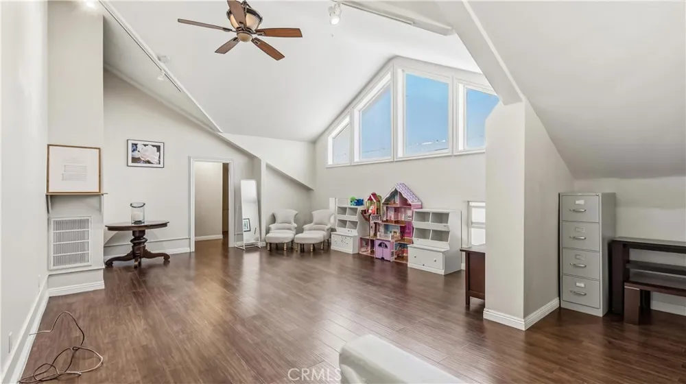 417 Long Canyon Bradbury, CA 91008