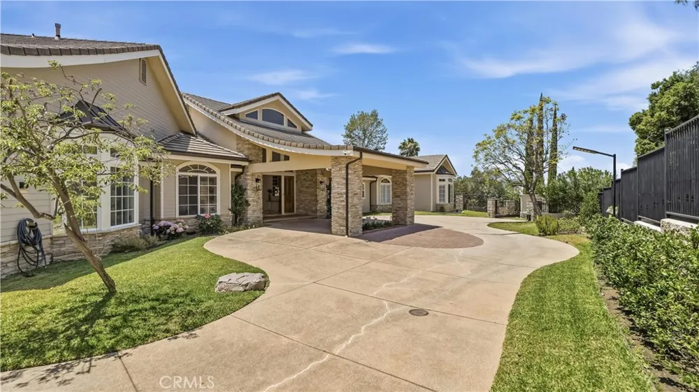 417 Long Canyon Bradbury, CA 91008