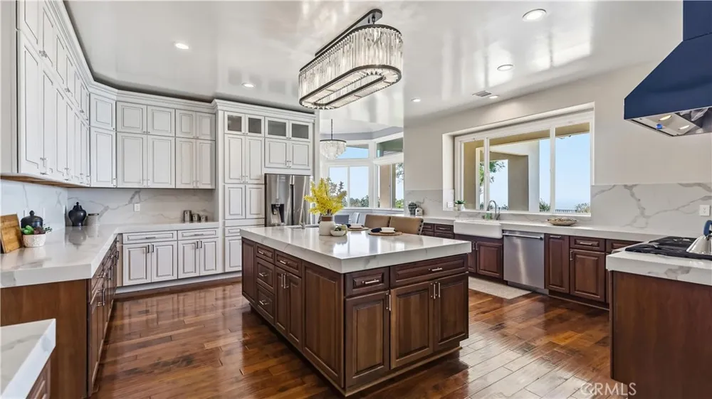 417 Long Canyon Bradbury, CA 91008