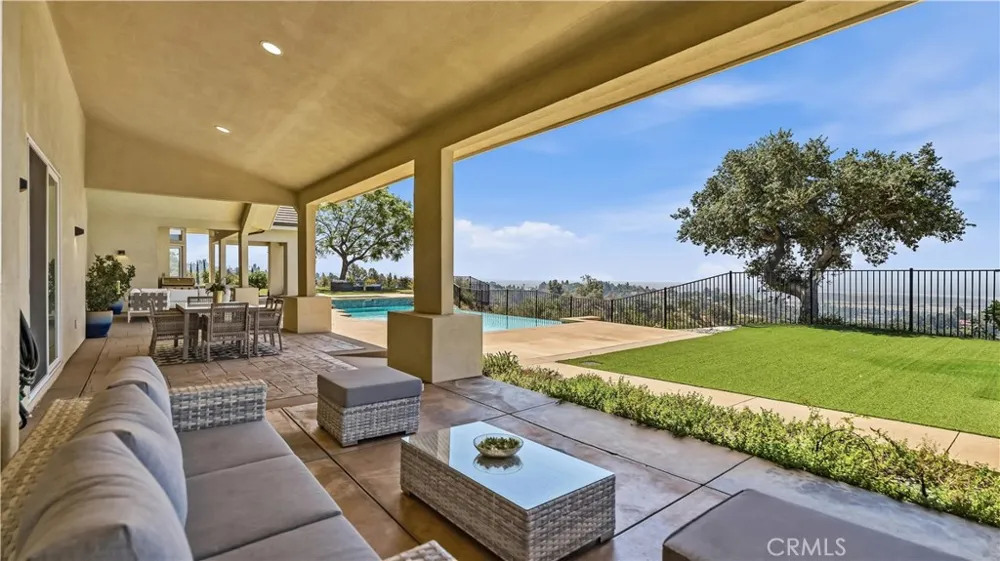 417 Long Canyon Bradbury, CA 91008