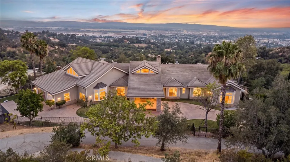 417 Long Canyon Bradbury, CA 91008