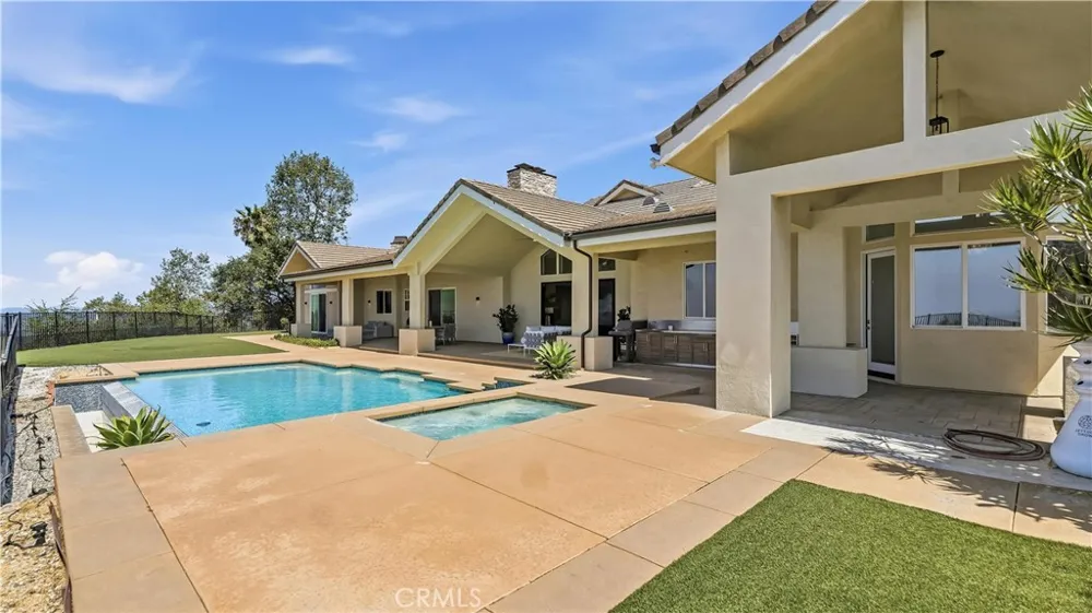 417 Long Canyon Bradbury, CA 91008