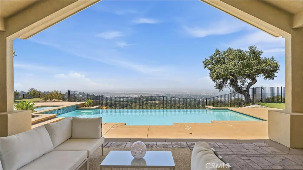 417 Long Canyon Bradbury, CA 91008