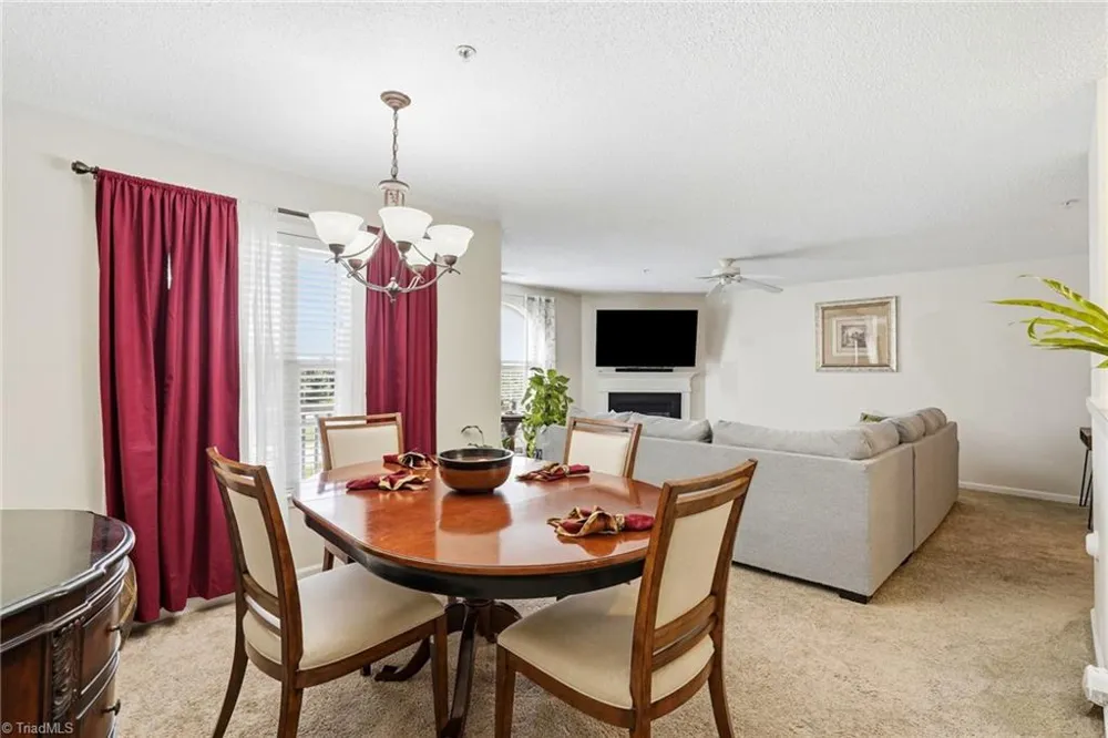 6105 Hedgecock Circle #2B High Point, NC 27265