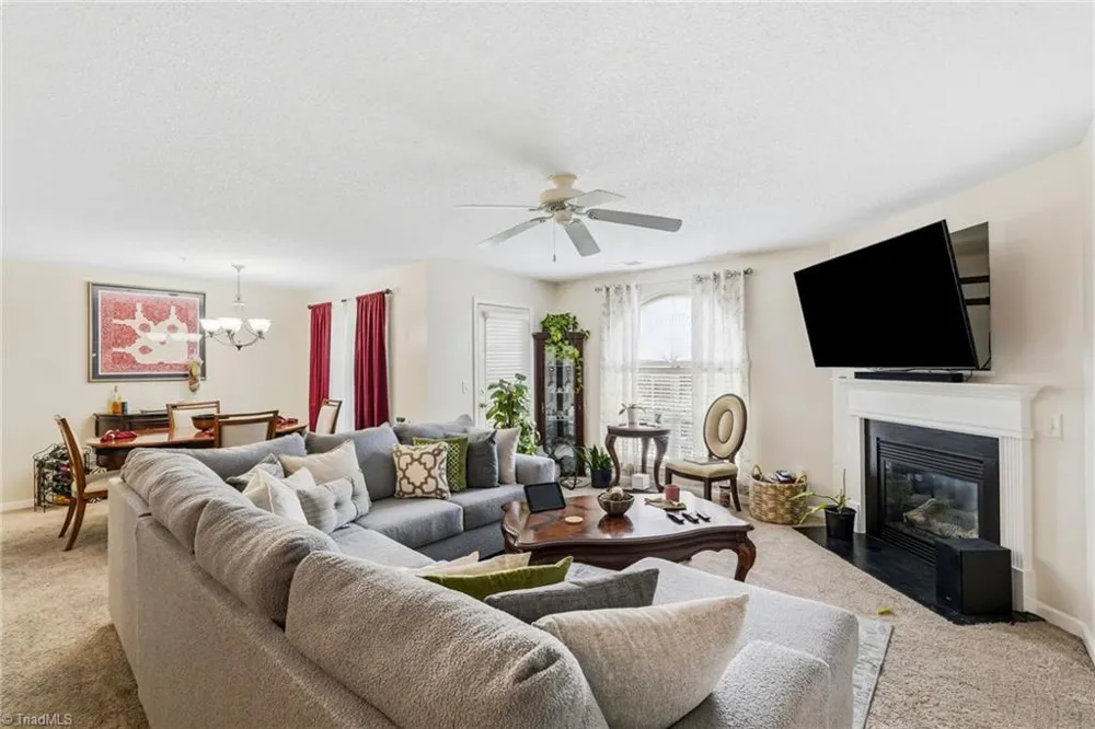 6105 Hedgecock Circle #2B High Point, NC 27265